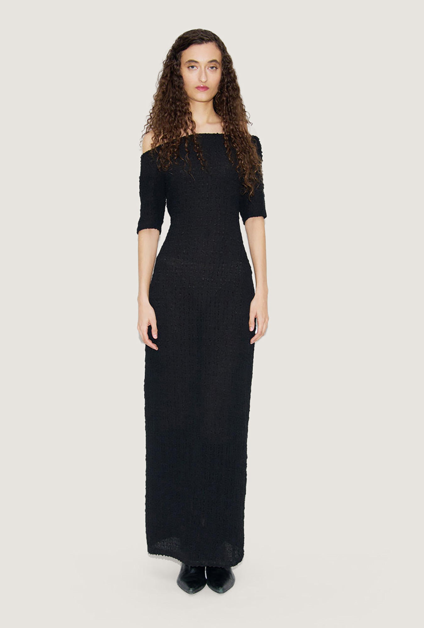 PEBBLE OFF THE SHOULDER DRESS BLACK
