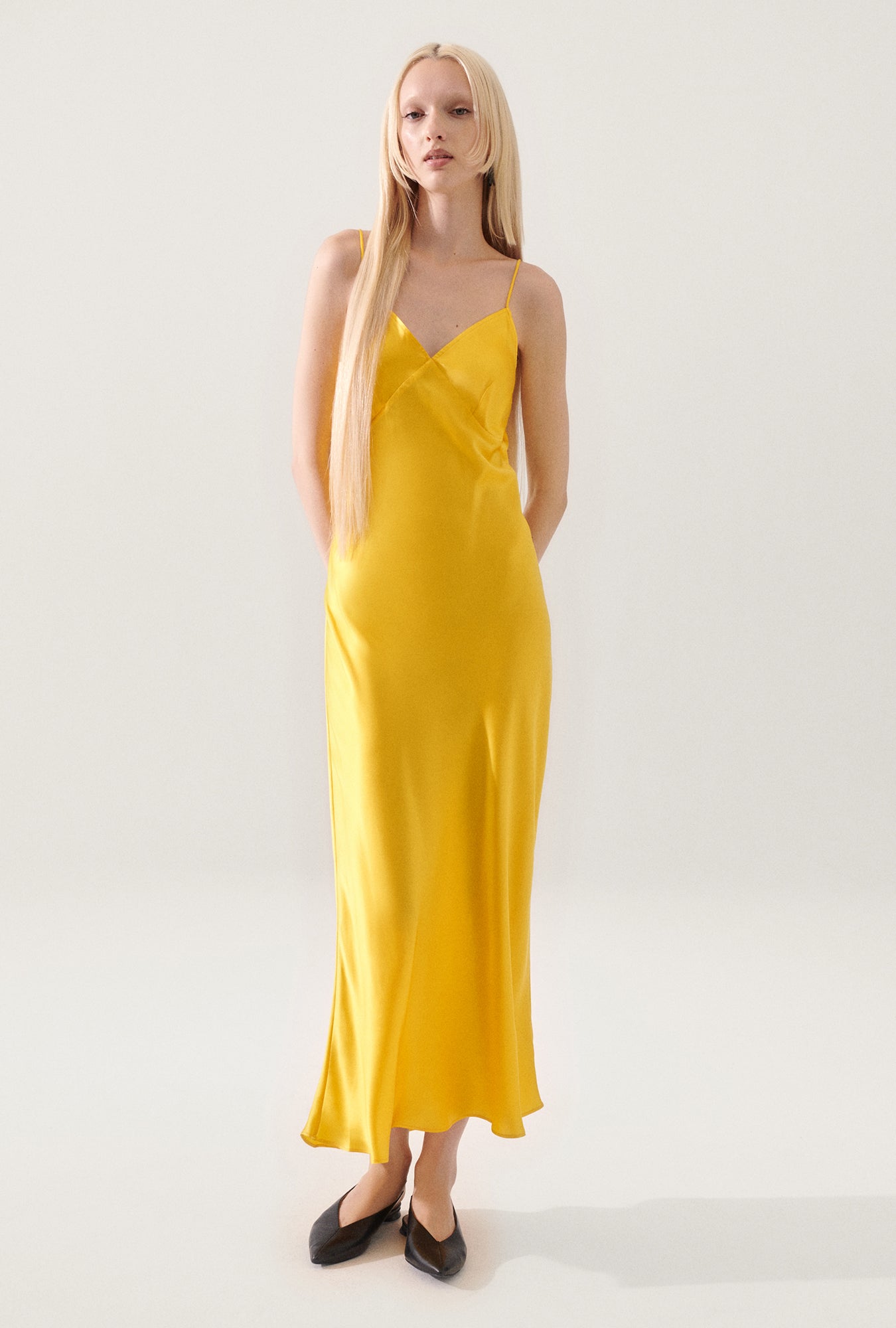 【関税込み】Silk Laundry イエロー Deco Rouleau マキシドレス DECO ROULEAU DRESS MARIGOLD