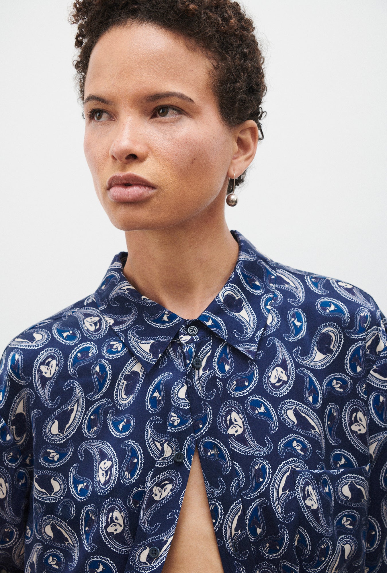 SHORT SLEEVE BOYFRIEND SHIRT 2.0 HOUNDS PAISLEY