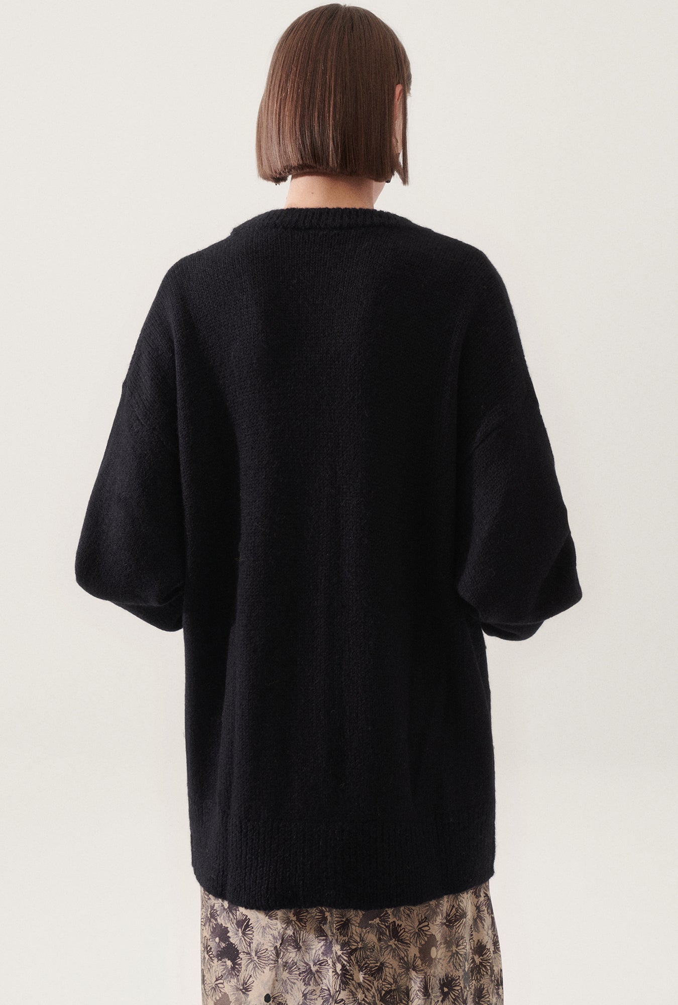 ALPACA SLOUCH CARDIGAN BLACK