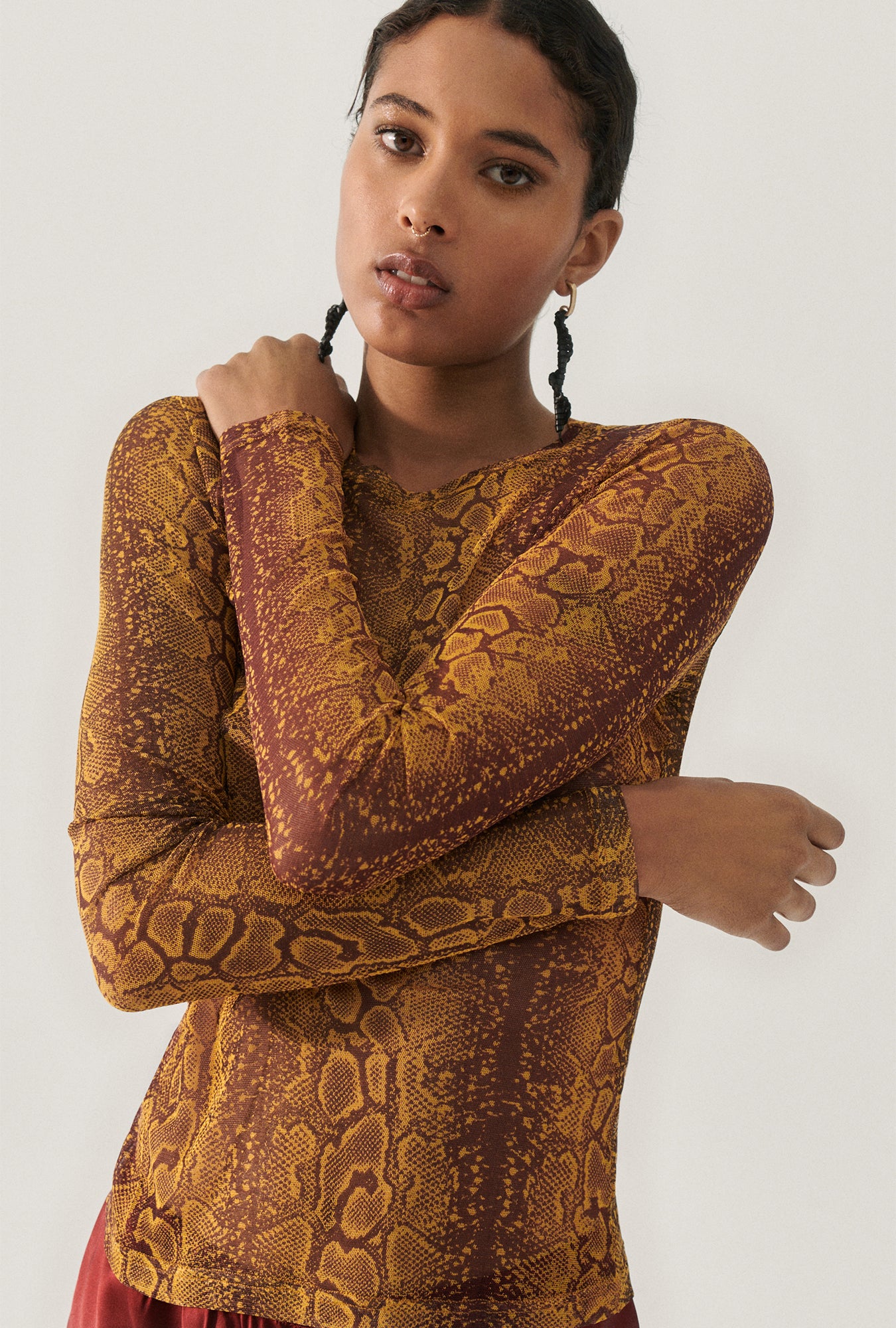 MESH LONG SLEEVE TOP SNAKE SKIN