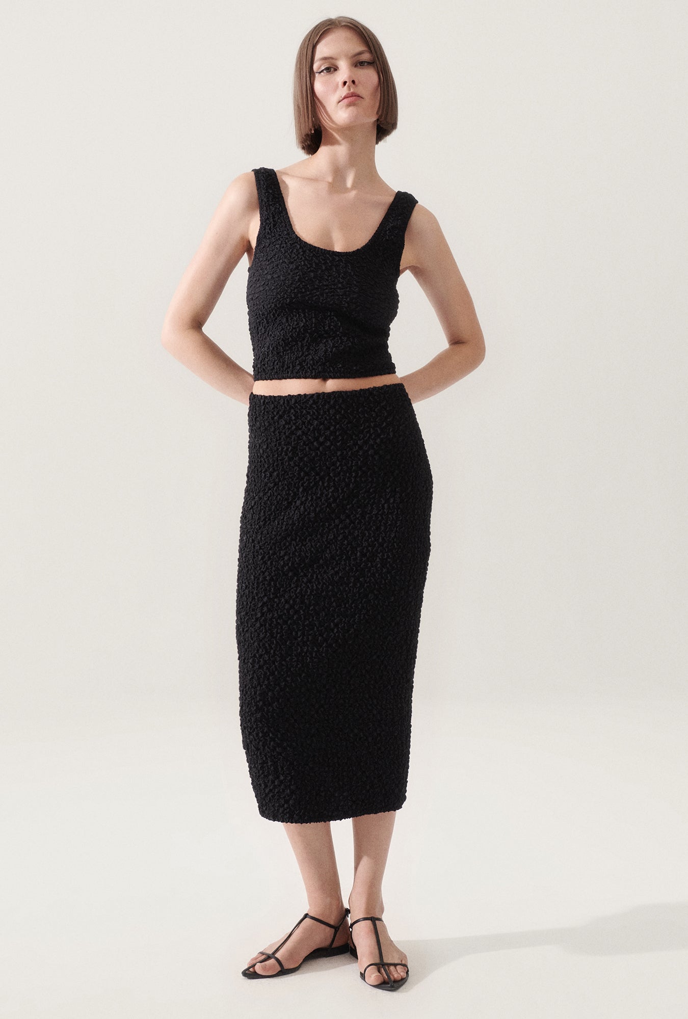 POPCORN MIDI SKIRT BLACK